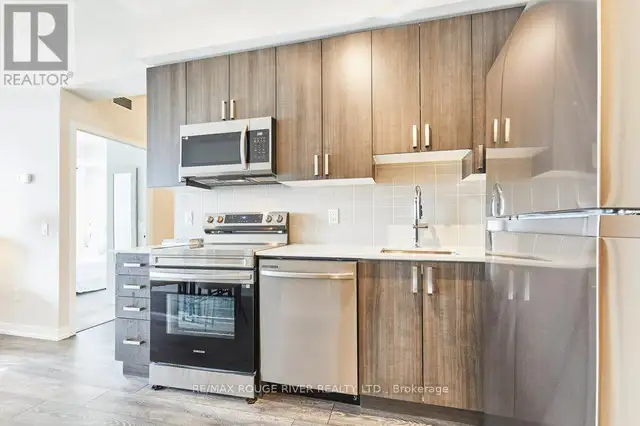 2205 - 1455 CELEBRATION DRIVE Pickering (Bay Ridges), Ontario62864385974658124