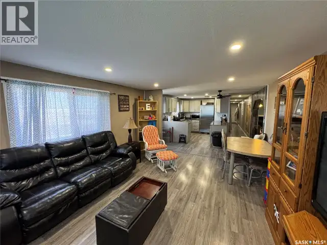 1 Saskatchewan AVENUE Griffin Rm No. 66, Saskatchewan in Houses for Sale in Regina - Image 11