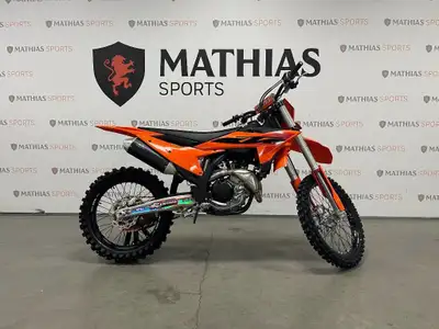 Motocross KTM 450 SX-F DEMO 2025 Les photos peuvent être à titre indicatif et sans inscription. Les...