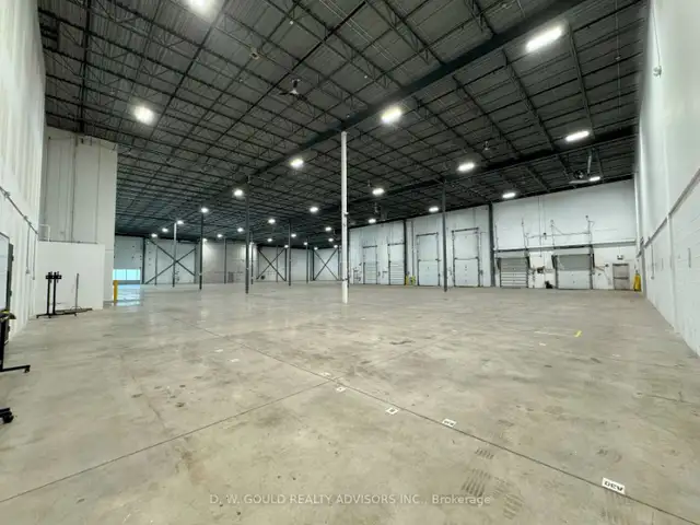 FOR LEASE: Manufacturing/Warehouse - 2771 Portland 1-2, Oakville in Commercial & Office Space for Rent in Oakville / Halton Region - Image 18