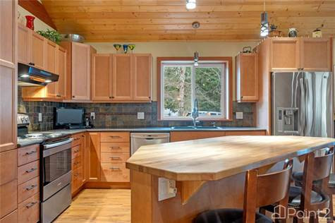 1509 Schooner Rd in Houses for Sale in Campbell River - Image 2