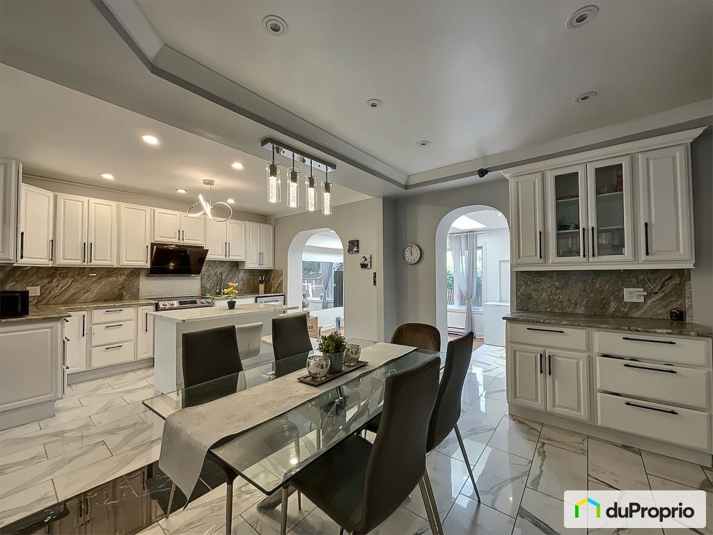 $1,099,000 - Semi-detached for sale in St-Laurent — photo 1