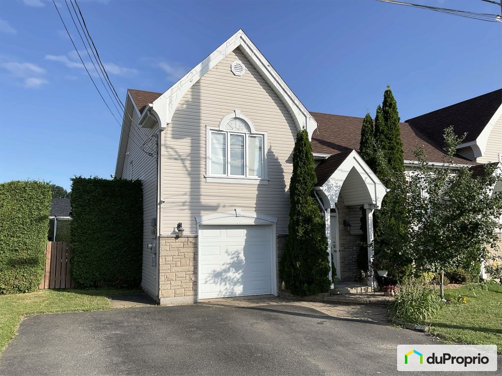 $399,000 - Semi-detached in Drummondville (Drummondville) — photo 1