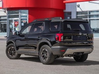Engine: V6 Cylinder Engine 3.5L L/100Km City: 12.6 L/100Km Hwy: 9.9 Safety Equipment Traffic Jam Ass... (image 3)