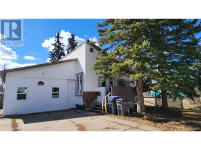 HOME SWEET HOME This cute and cozy 2-bedroom, 1-bathroom home has had a slight glow-up and is ready...