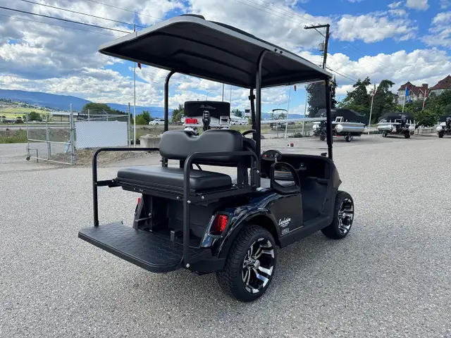 2021 E-Z-GO RXV Elite in ATVs in Vernon - Image 4