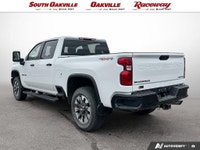 Clean CARFAx No Accidents, 10-Speed Automatic, 4WD, Black Cloth, 3.5 Diagonal Monochromatic Display... (image 3)