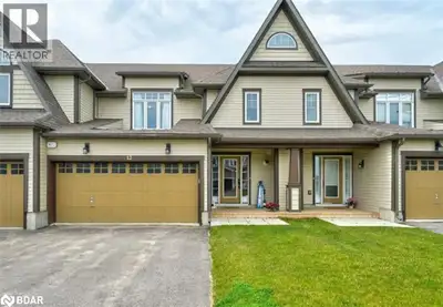 FREEHOLD Townhome in Prestigious Oak Bay Golf & Marina Community – Georgian Bay Living at Its Best!...