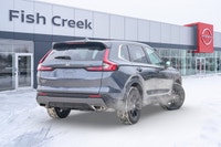Experience effortless sophistication and remarkable efficiency with the 2025 Honda CR-V Hybrid EX-L.... (image 6)