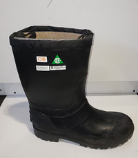 In Airdrie Size 12 Steel Toed Insulated Rubber Work Boot