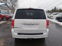 • Power_Steering • Power_Brakes • Power_Windows • Power_Seat • Power_Mirrors • Power_Locks • Air_Con... (image 3)