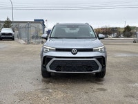 AMVIC Licensed Dealer * Heated Front Seats * Heated Steering Wheel * Rear Vision Camera * Wireless C... (image 2)
