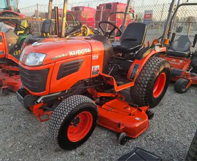 Very clean unit with deck New/Used : Used Condition : Excellent Paint Condition : Excellent Hours :...