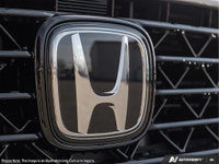 WAS: $40530 NOW: $36988 plus taxes and licensing feesTHIS IS A BRAND NEW 2025 ACCORD SE!! JUST LISTE... (image 8)