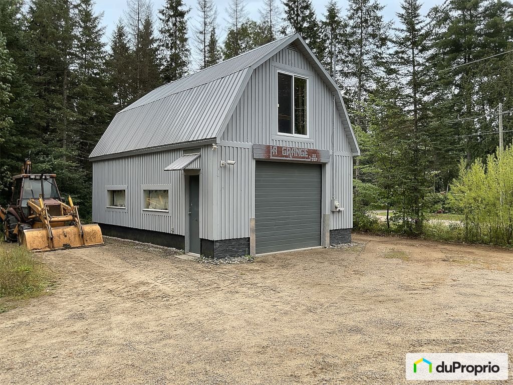 $549,900 - 1 1/2 Storey for sale in St-Alexis-Des-Monts — photo 3