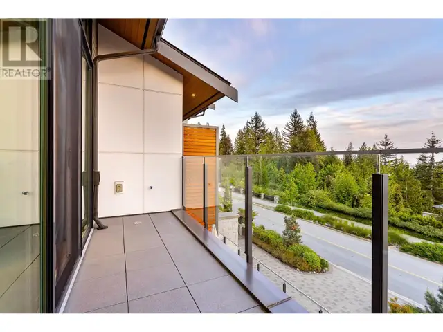 2823 CHIPPENDALE ROAD West Vancouver, British Columbia in Condos for Sale in Downtown-West End - Image 38