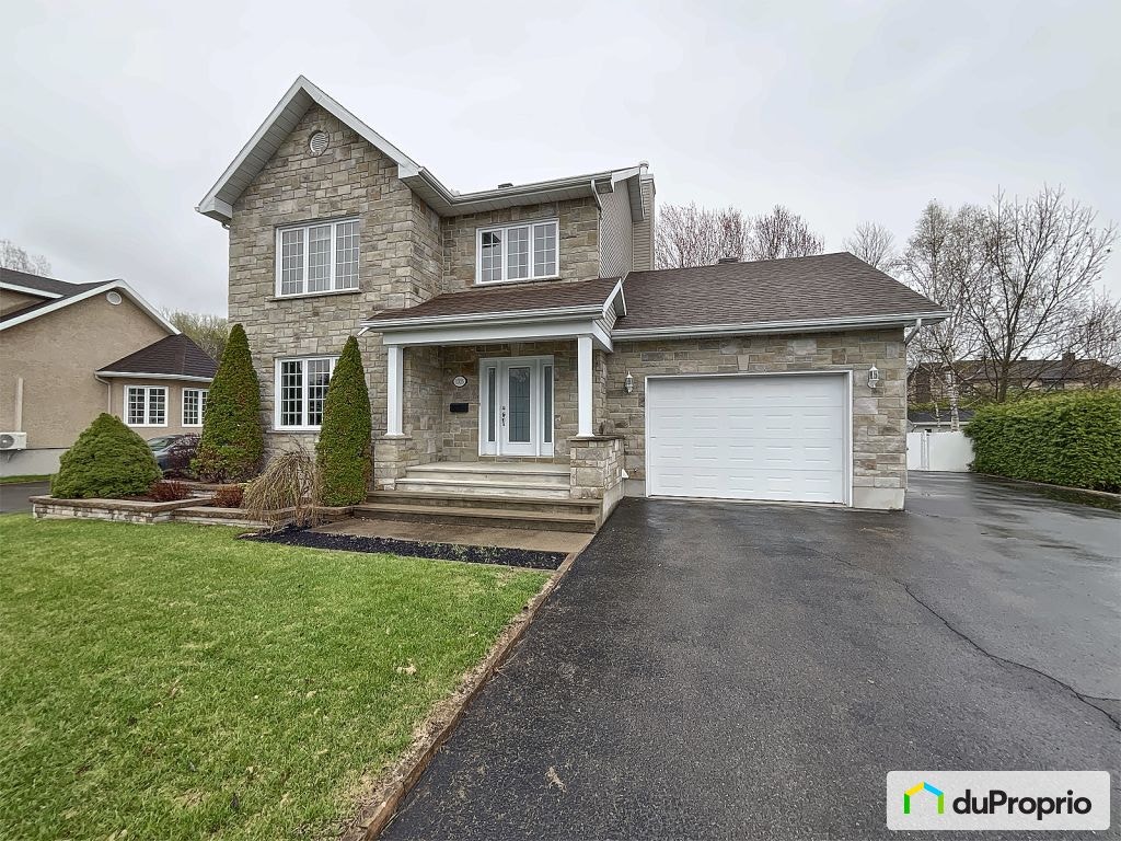 $710,000 - 2 Storey for sale in Trois-Rivières (Trois-Rivières) — photo 1