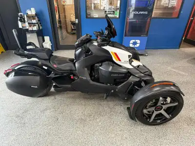 CAN AM RYKER 900 2023 Livraison partout au Québec et au Nouveau Brunswick. Plusieurs options de gara...