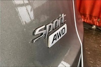 2.4 L 4 Cyl Engine Vehicle Options: Leather Interior, Adaptive Cruise Control, Blind Spot Monitoring... (image 7)