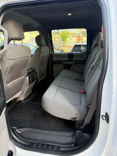2019 FORD F-150 XLT CREW CAB LONG BOX 4X4 EASY FINANCE APPLY NOW, View more