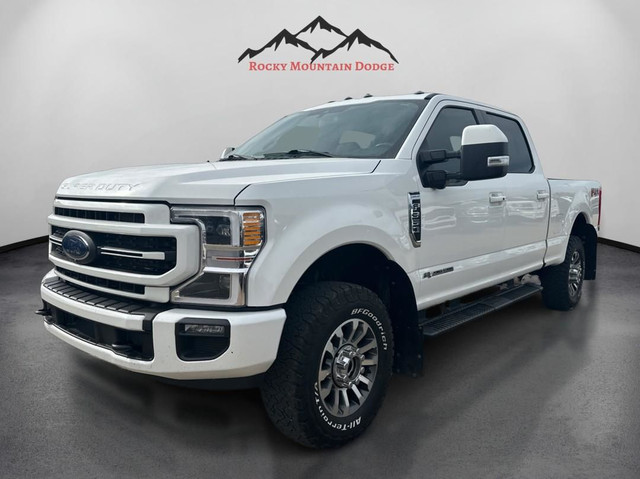 ONE OWNER 2022 FORD F350 LARIAT CREW CAB DIESEL in Cars & Trucks in Red Deer - Image 2
