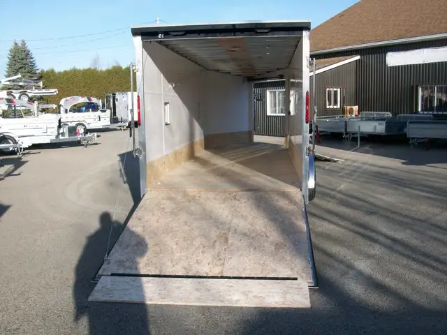 2026 Weberlane Aluminium 7' x 25' 2 essieux 2 rampes skidoo moto in Cargo & Utility Trailers in Laval / North Shore - Image 12