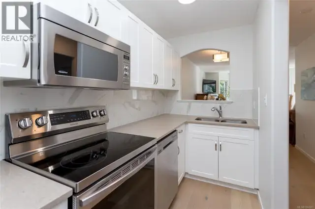 204 9725 Fourth St Sidney, British Columbia in Condos for Sale in Victoria - Image 10