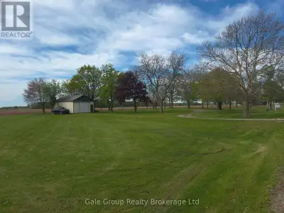 Build your dream home on this beautiful 1.4-acre country lot in scenic Oxford County. Surrounded by...