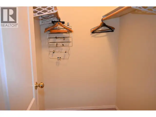 1 1686 MAIN STREET Smithers, British Columbia in Condos for Sale in Smithers - Image 11