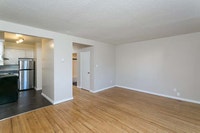 $500 Security Deposit Visit our Website: https://www.capreit.ca/apartments-for-rent/new-westminster-... (image 5)