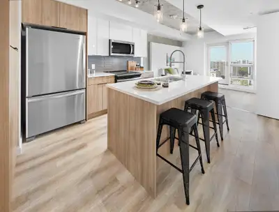 Limited Time Incentive: Receive up to 1 Month Free on Select Suites!* Receive up to 1 month free ren...