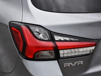 NO HIDDEN FEES, BALANCE OF WARRANTY, CLEAN CARFAX, 2 SET OF TIRES, APPLE CAR PLAY, **ALL CREDITS WEL... (image 9)