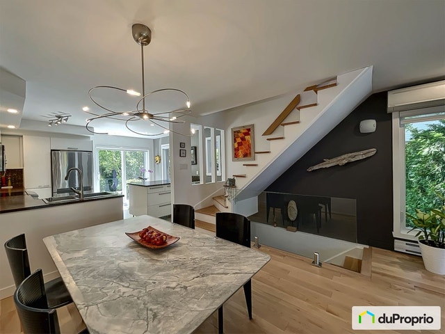 $575,000 - 2 Storey for sale in Longueuil (Vieux-Longueuil) — photo 2