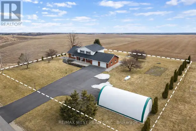 2219 COUNTY ROAD 42 Clearview, Ontario in Houses for Sale in Oakville / Halton Region - Image 25