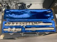 Armstrong 104 Student Flute with Case