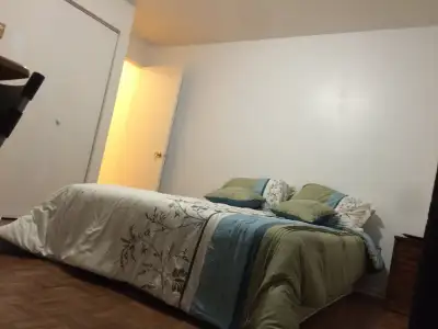 Chambre à louer lire tout svp