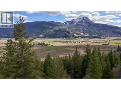 This 10 acre vacant property has an amazing panoramic view of City, lake and mountains. Offering an...