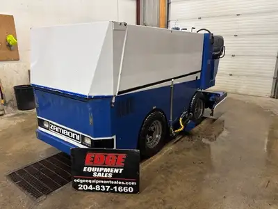2009 ZAMBONI 445 ICE RESURFACER- SIMILAR TO OLYMPIA MILLENNIUM,ENGO ETC NEWER UPDATED VERSION OF THE...