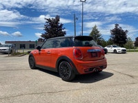 FUN, SAFE & EFFICIENT! Stunning Solaris Orange 2019 MINI Cooper S, 6-Speed Sport Automatic. 2.0L 4 C... (image 4)