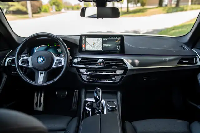 2023 BMW 5 Series5783111882886553612