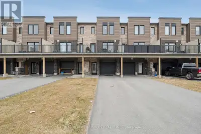 57 FAIRLANE AVENUE Barrie (Painswick South), Ontario