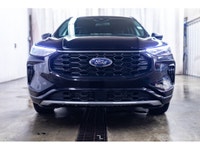 **ONE OWNER - ACCIDENT FREE** 27,369 KM This 2024 Ford Escape AWD ST Line is powered by a 1.5L EcoBo... (image 4)