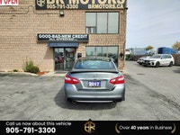 Ontario vehicle with Lots of Options! Call (905) 791-3300 - Black Fabric interior, - Cruise Control,... (image 6)