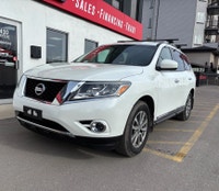 RECERTIFIED | 2016 Nissan Pathfinder 4WD SL | Rebuilt Title | 7 Passenger Enjoy space, comfort, and... (image 7)