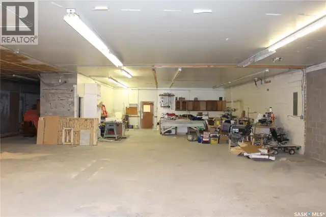 444 RIVER STREET W Moose Jaw, Saskatchewan in Commercial & Office Space for Sale in Moose Jaw - Image 27
