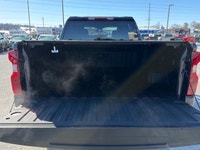 One Owner, 5.3L, Z71-Off Road Pkg W/Factory 2" Lift, Hard Tri-Fold Cover, Off-Road High Clearance St... (image 5)