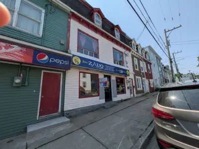This cozy 1 bedroom 1 bathroom apartment is located in the center of St. John's, within walking dist...