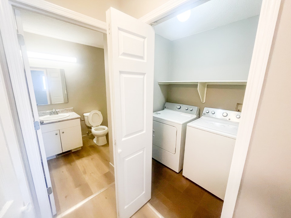 Downtown Regina Apartment For Rent 5