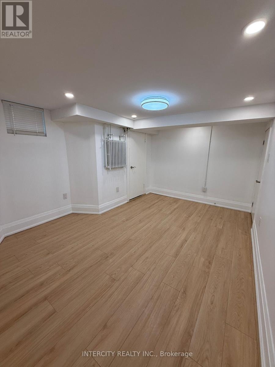 BASEMENT - 380 CLINTON STREET Toronto (Annex), Ontario 5