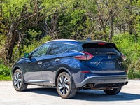 All-Wheel Drive for superior traction - Panoramic Sunroof for an open-air feel - Adaptive Cruise Con... (image 6)